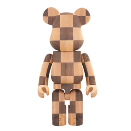 Bearbrick Karimoku Chess 1000% Wood